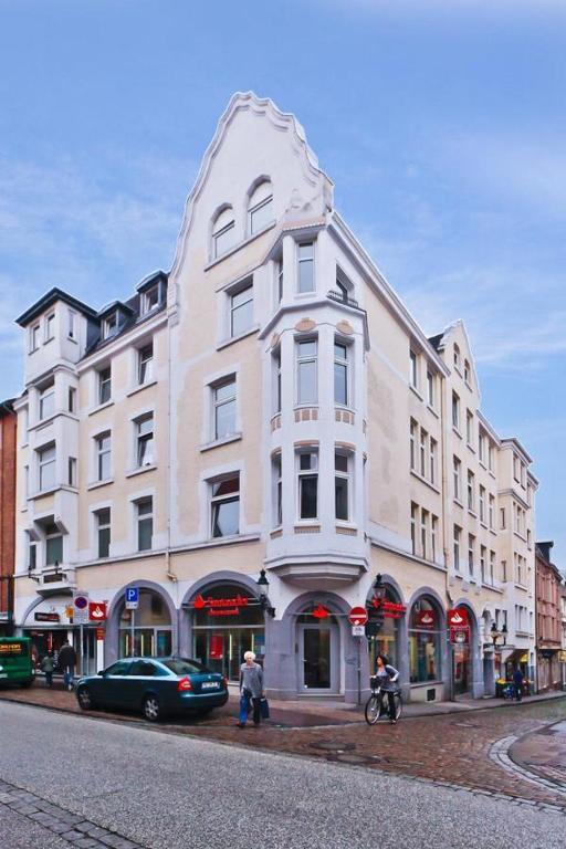 Apartment Josephine Любек Экстерьер фото